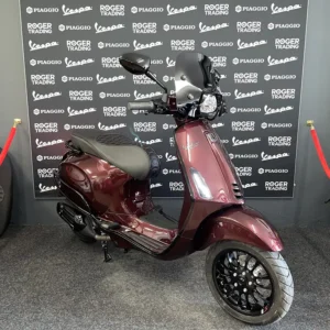 New Vespa Sprint 50 - Moped - 2025 - Euro5 - Maserati Ponte Vecchio Bordeaux red