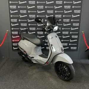 Vespa Sprint 50 - Moped - 2020 - Euro4 - Nardo Grey
